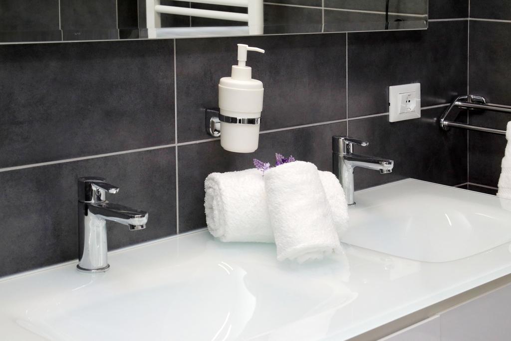 Valery Guest House Rzym Zewnętrze zdjęcie