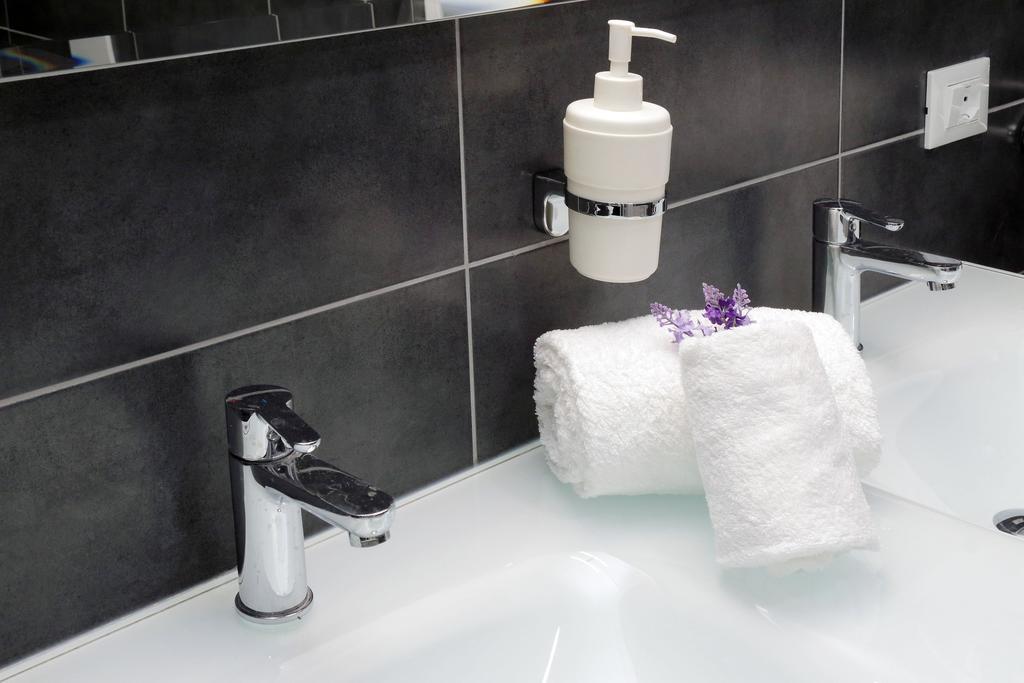 Valery Guest House Rzym Zewnętrze zdjęcie